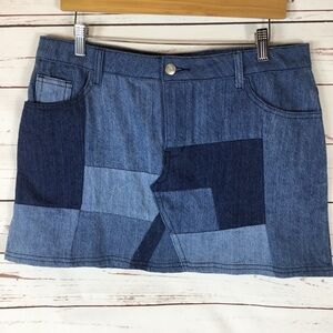 NWT Denim Patchwork‎ Mini Skirt. Size Large